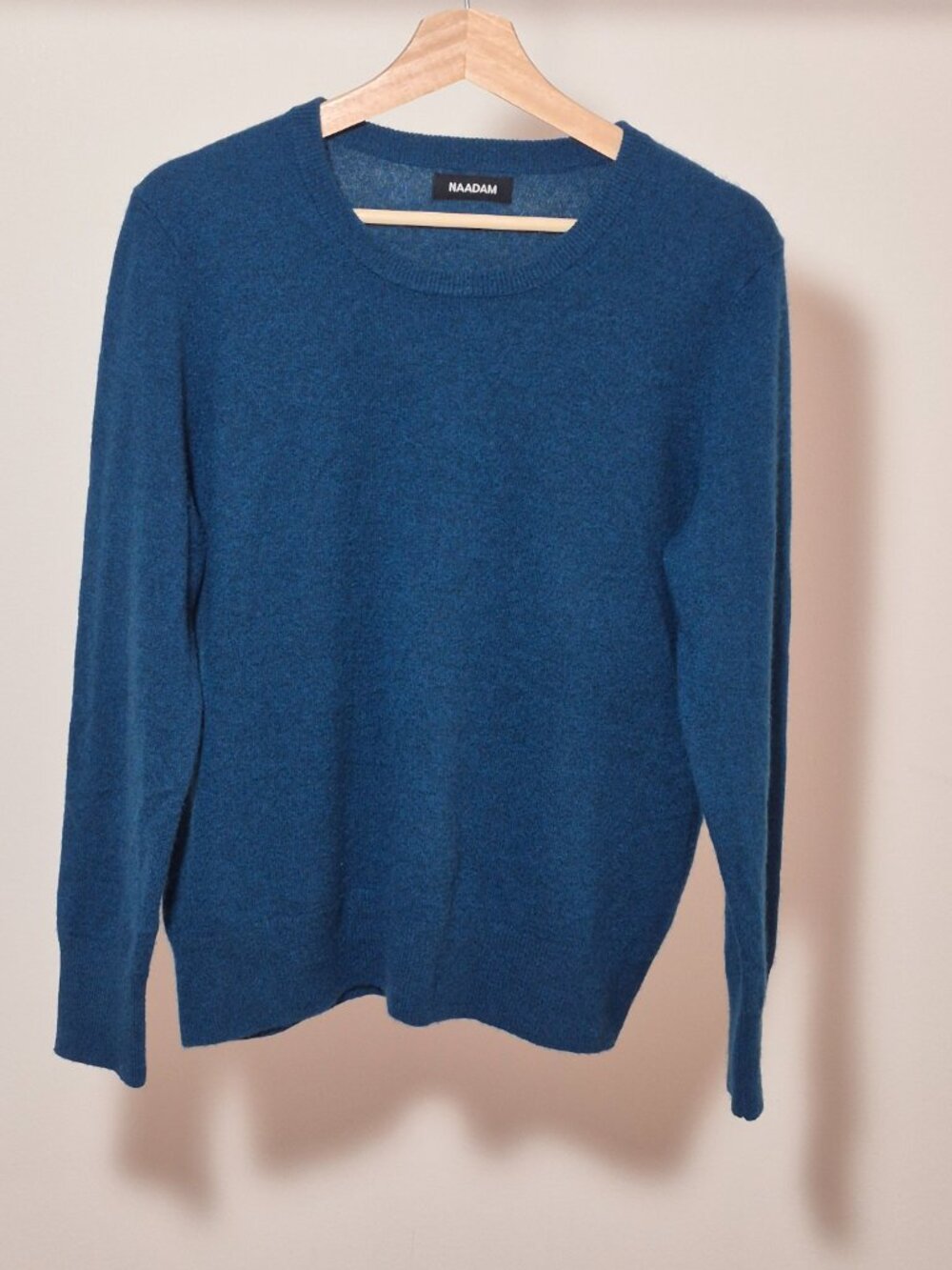 NAADAM 100% Cashmere Sweater Women’s L Crewneck Pullover Soft Luxury Knit